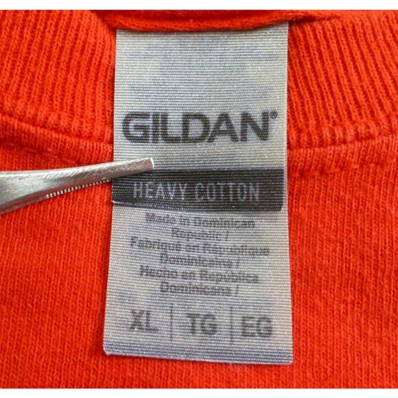 Milwaukee Red Graphic T-Shirt XL Gildan Heavy Cotton "My Tool Lasts Longer" - Picture 3 of 10